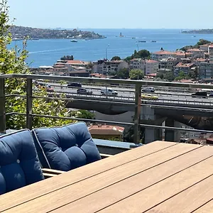 Mona Bosphorus **** Istambul